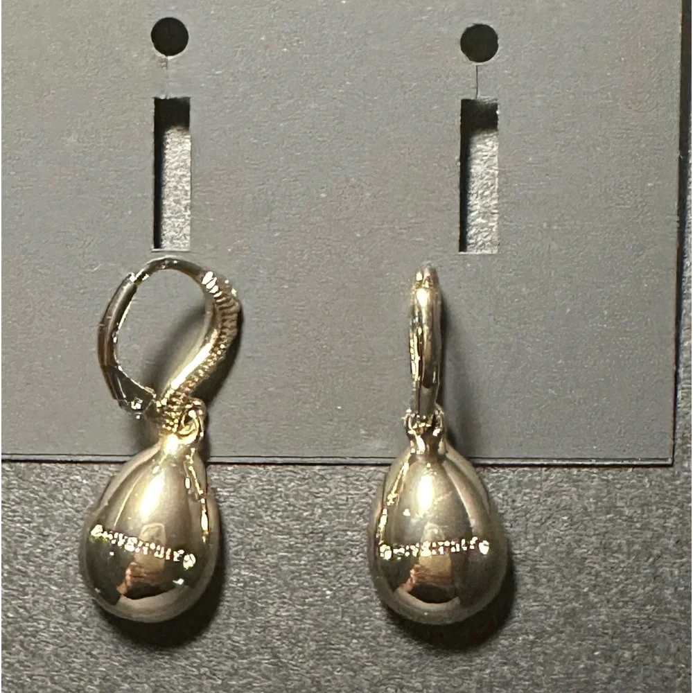 Givenchy Earrings - Picture 5 of 5